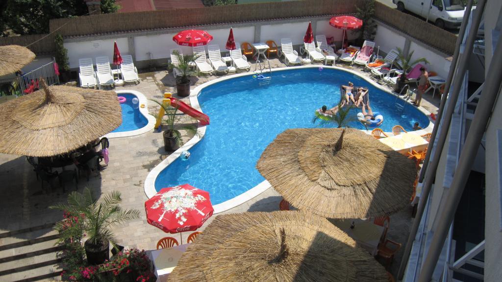 Hôtel Alpina à Lozenets Extérieur photo